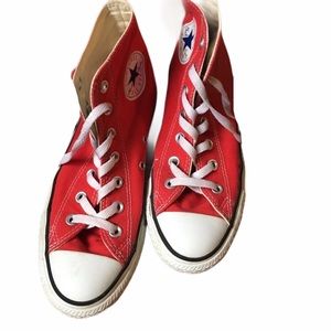 🌿Chuck Taylor Converse Red High Top Sneakers